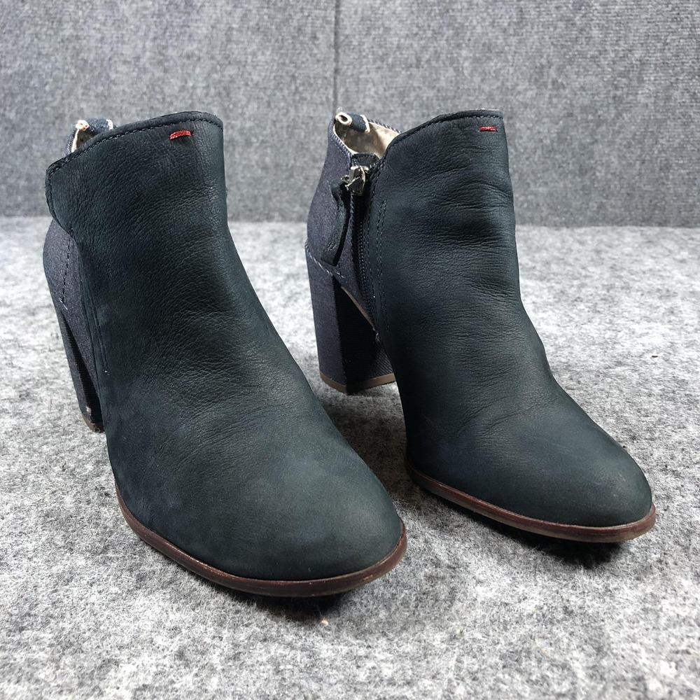 ED Ellen DeGeneres Boots Womens Size 8 M Blue Leather Denim Madaleina Block Heel